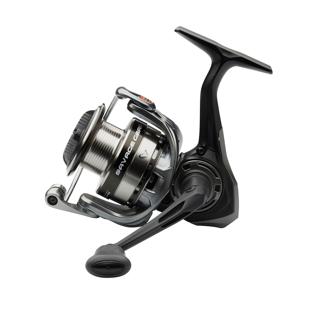 Savage Gear SG4 1000 haspelrulle, 8+1 lager. Reservspole medföljer - Savage Gear